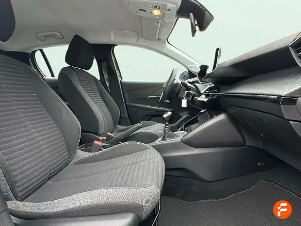 Peugeot 208 Style Gasolina 100 S&S 6 Vel MAN — معرض صور السيارة 17