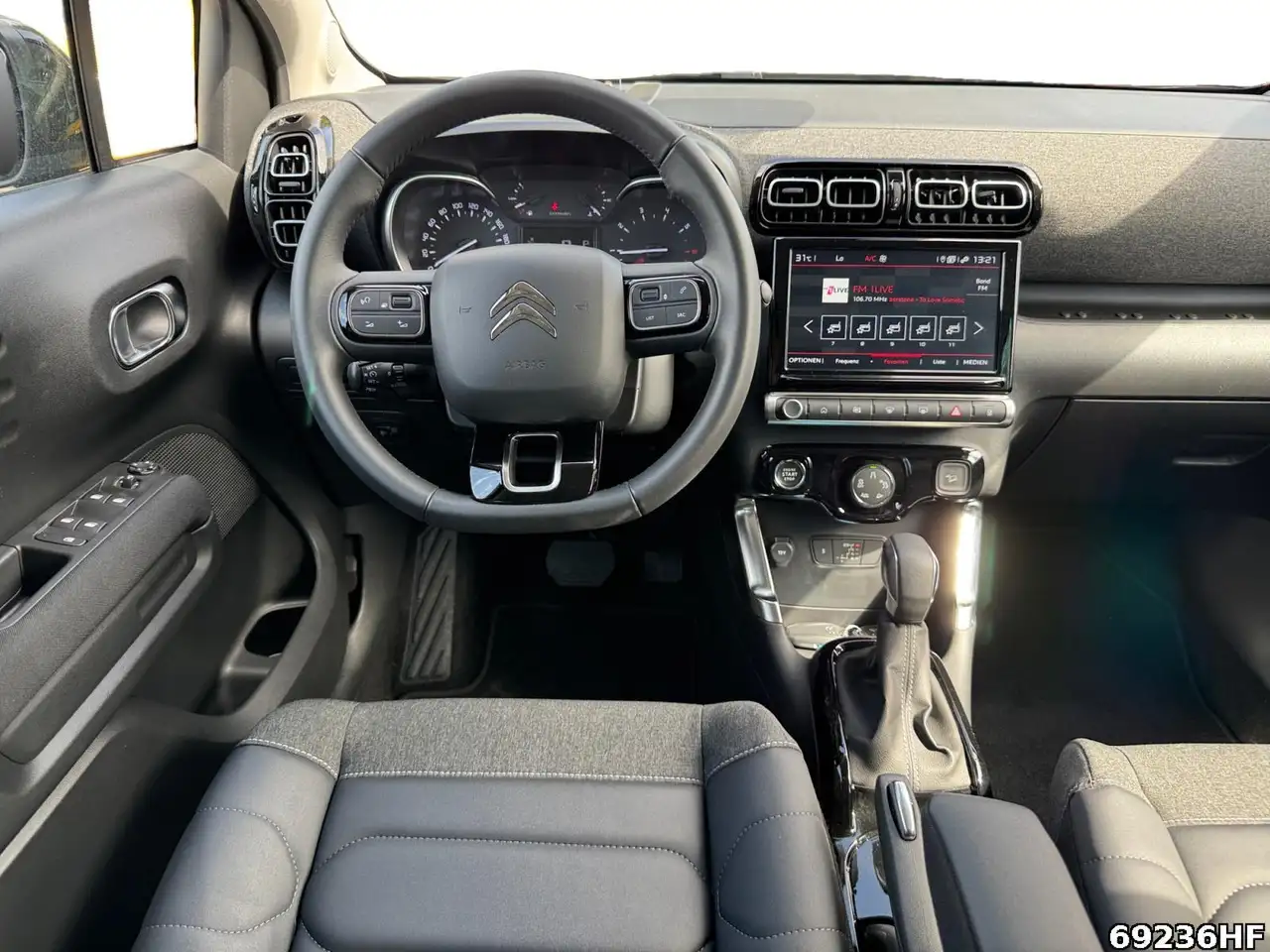 Citroen C3 Aircross PureTech 130 S&S EAT6 MAX — معرض صور السيارة 8