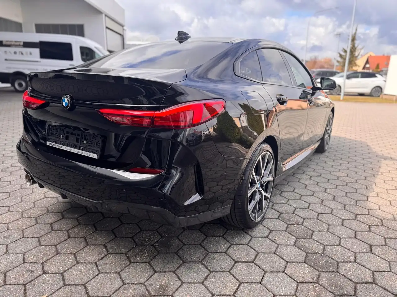 BMW 218 218i Gran Coupe M-Sport KAMERA ABSTANDSTEMP NAVI — معرض صور السيارة 11