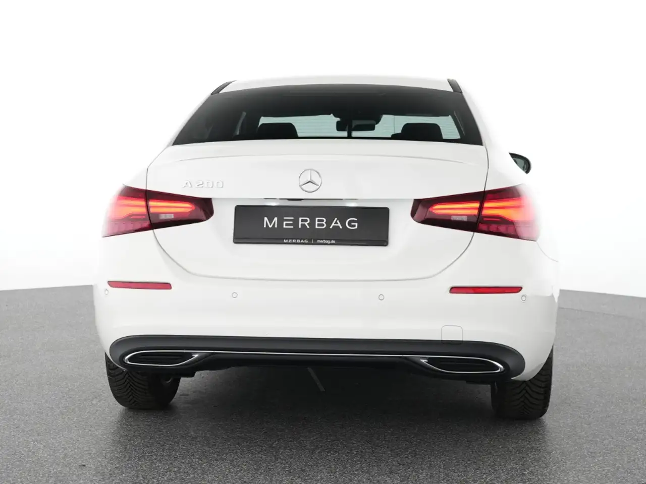 Mercedes-Benz A 200 Progressive Advanced+ Pano Led Memory Keyless — معرض صور السيارة 4