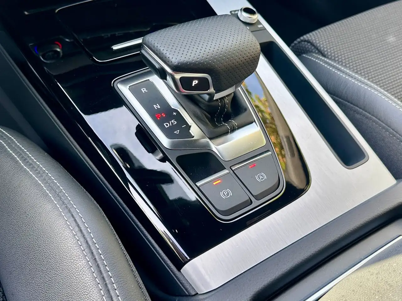 Audi Q5 Sportback 50TFSIe q S LINE B&O KAMERA AHK ACC — معرض صور السيارة 19