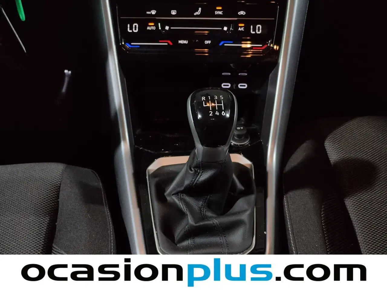 Volkswagen T-Roc 1.0 TSI Life 85kW — معرض صور السيارة 5