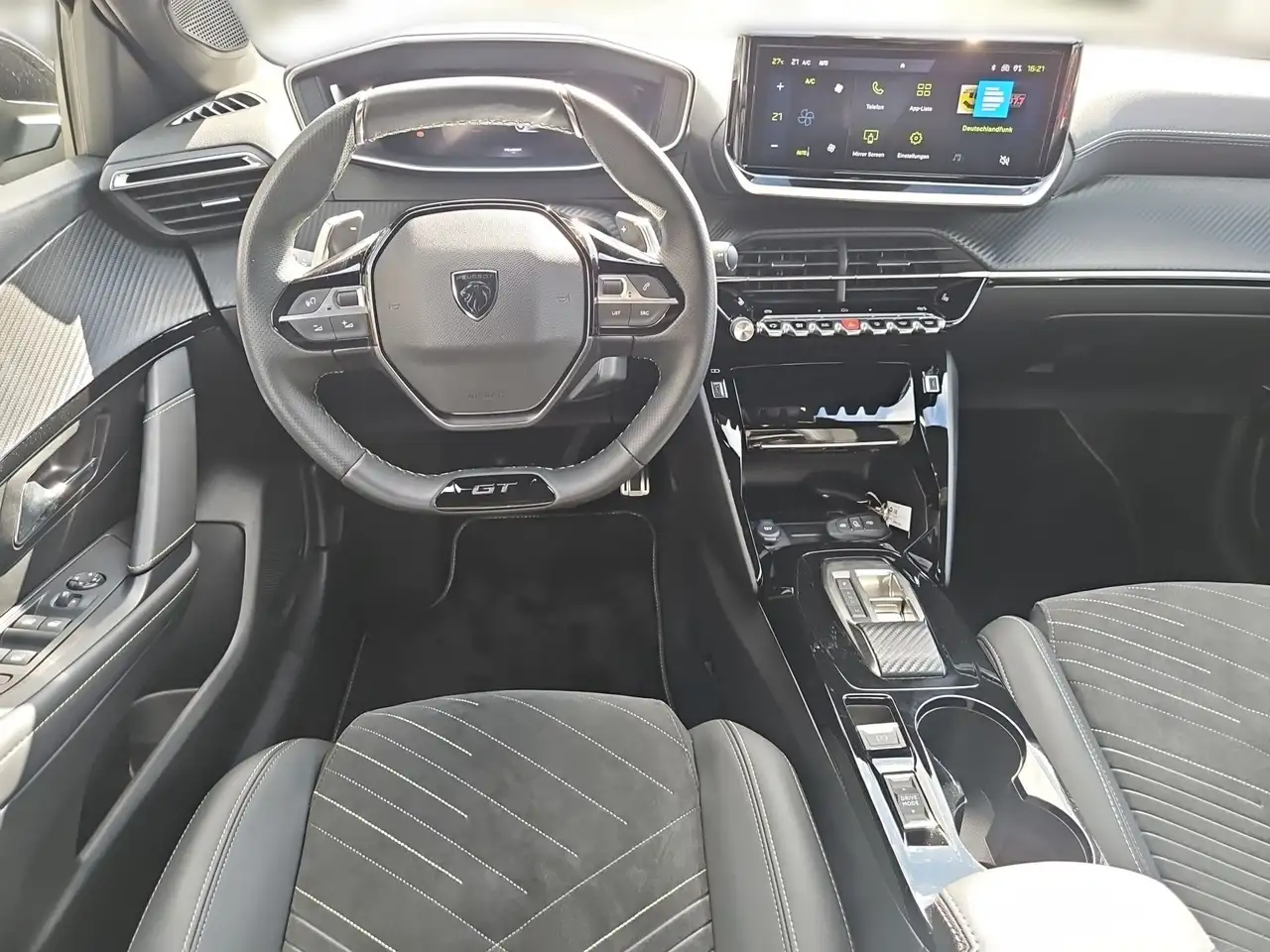 Peugeot 208 Hybrid 100 eDSC6 GT KeyLess LED PDC Pano — Vehicle gallery 9