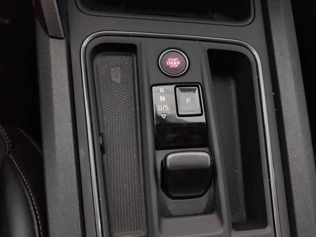 CUPRA Formentor 1.4 e-Hybrid 205 DSG — معرض صور السيارة 15