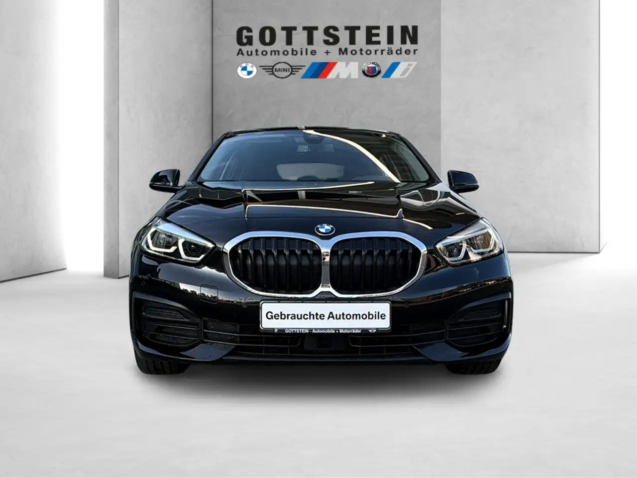 BMW 118 i 5-Türer Advantage Shadow Line — Vehicle gallery 3