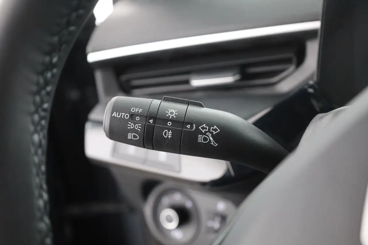 MG MG3 1.5 Hybrid Luxury Aut. LED ACC Navi 360° — Galerie du véhicule 19