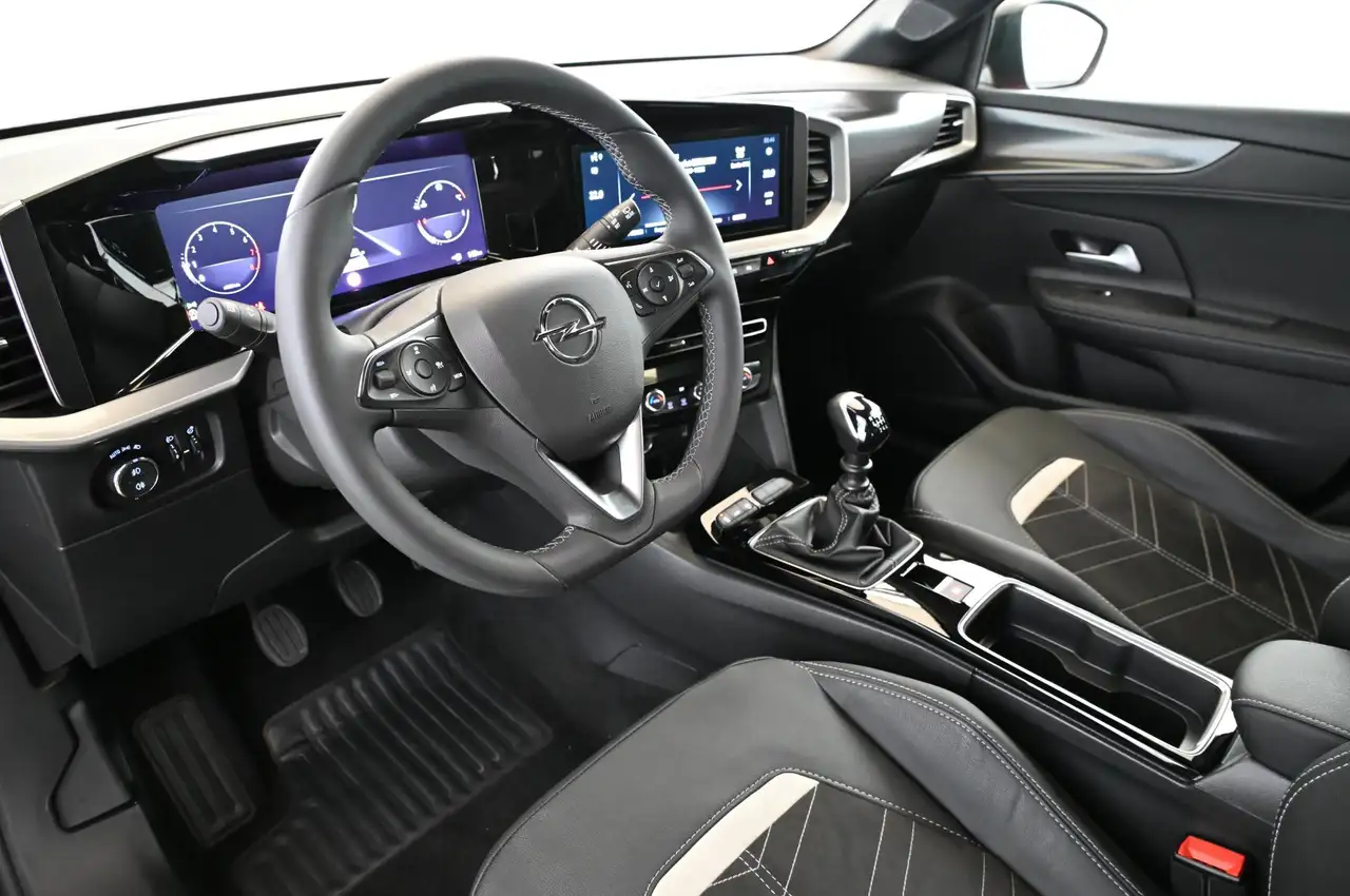 Opel Mokka 1.2 136 Ultimate LED/ACC/Black-Pack/18 — Galería del vehículo 12