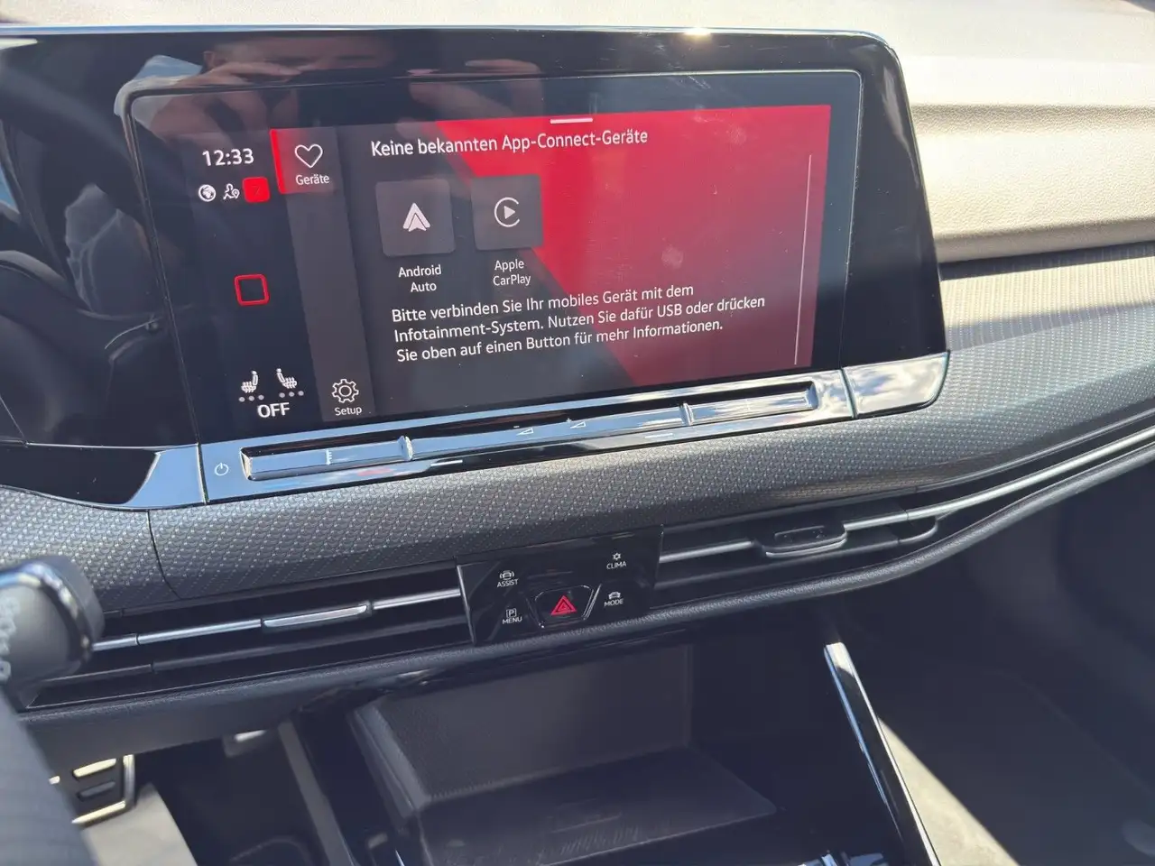 Volkswagen Golf VIII R-Line eTSI DSG | AHK Matrix H&K — Galerie du véhicule 18