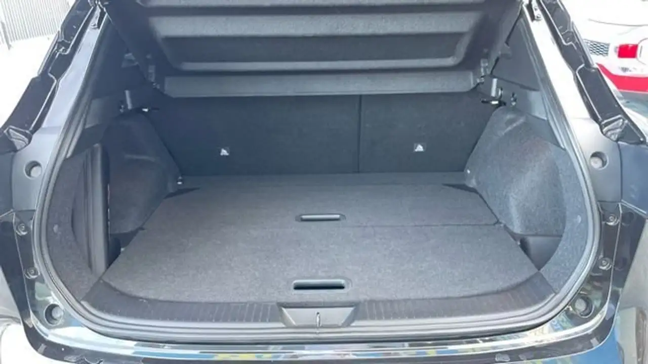 Nissan Qashqai 1.3 DIG-T MHEV 116KW N-CONNECTA DCT 158 5P — Galería del vehículo 9