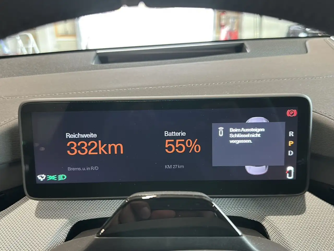 Polestar 4 200 kW Long Range Single PILOT PLUS Sportpaket — Vehicle gallery 19