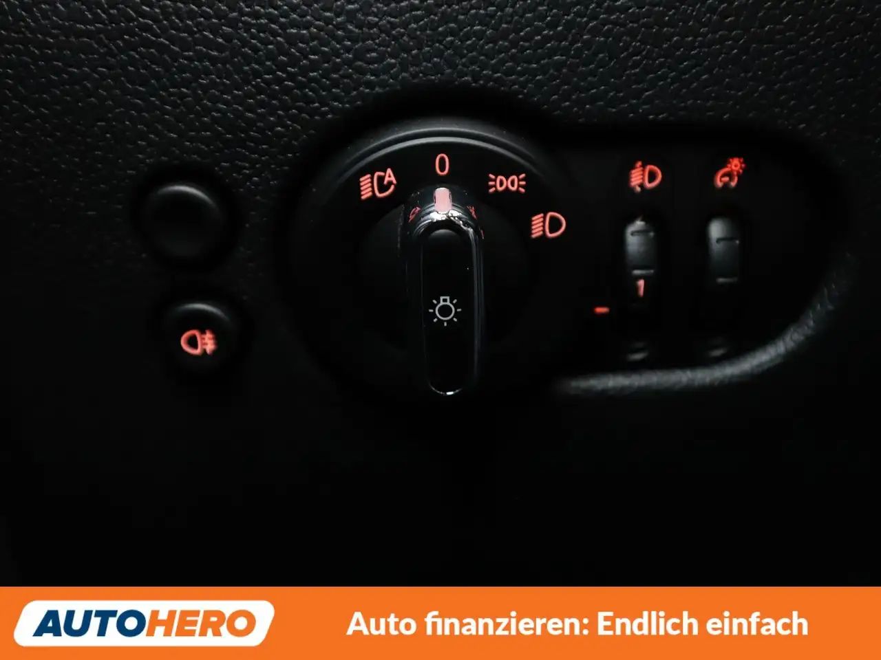 MINI John Cooper Works Cabrio John Cooper Works Aut.*NAVI*HEAD-UP*LED*ACC*CAM* — Galería del vehículo 25
