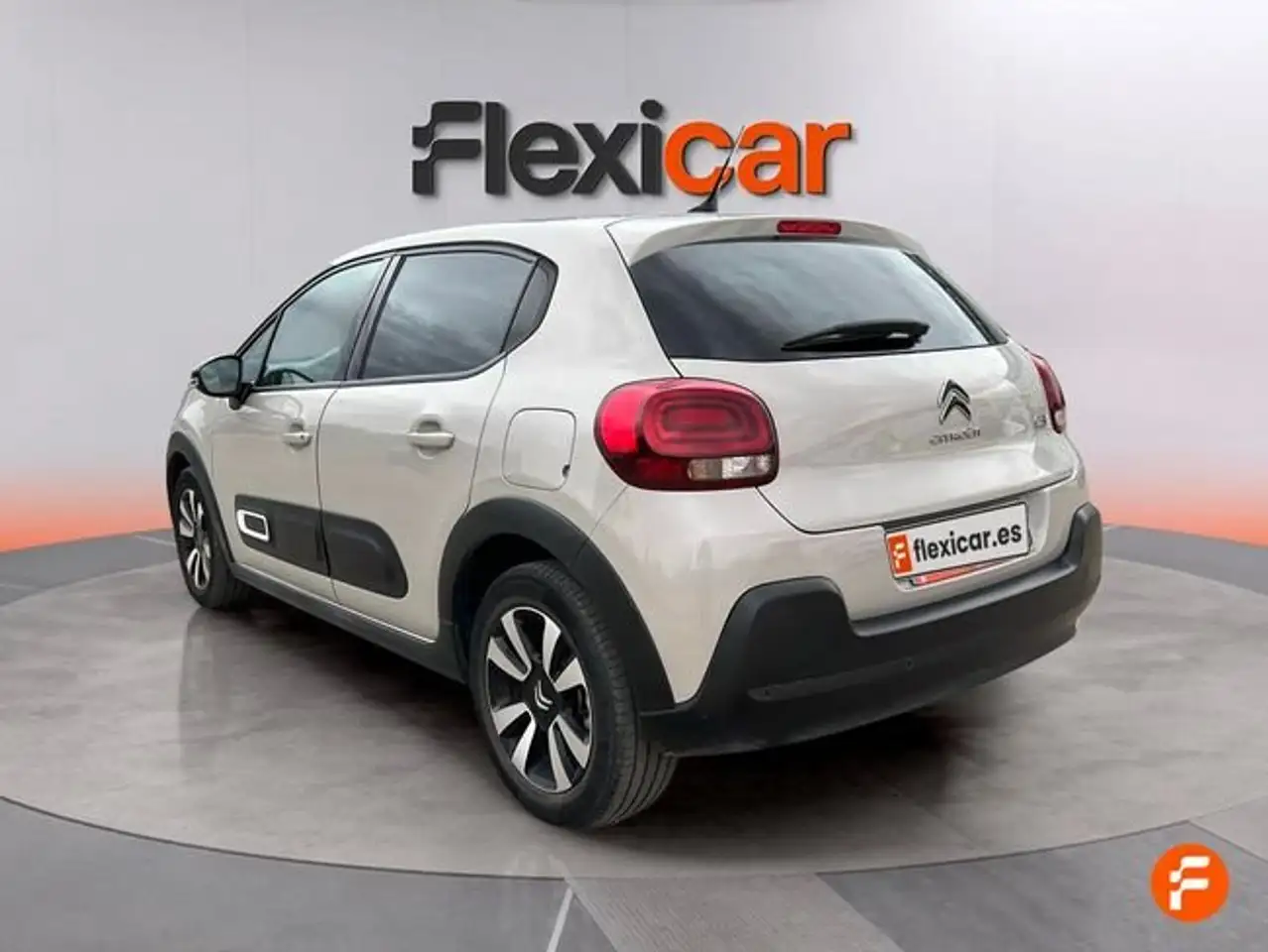 Citroen C3 PureTech 81KW (110CV) Max — Vehicle gallery 3