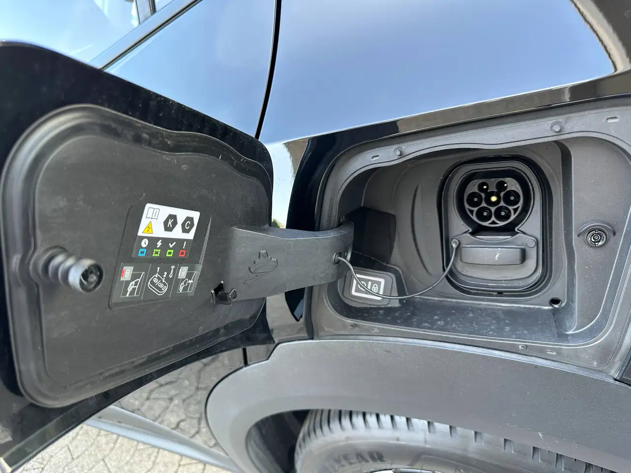 Opel Mokka-E Elegance*PDC*Kamera*SHZ*LED*Totwinkel* — معرض صور السيارة 20