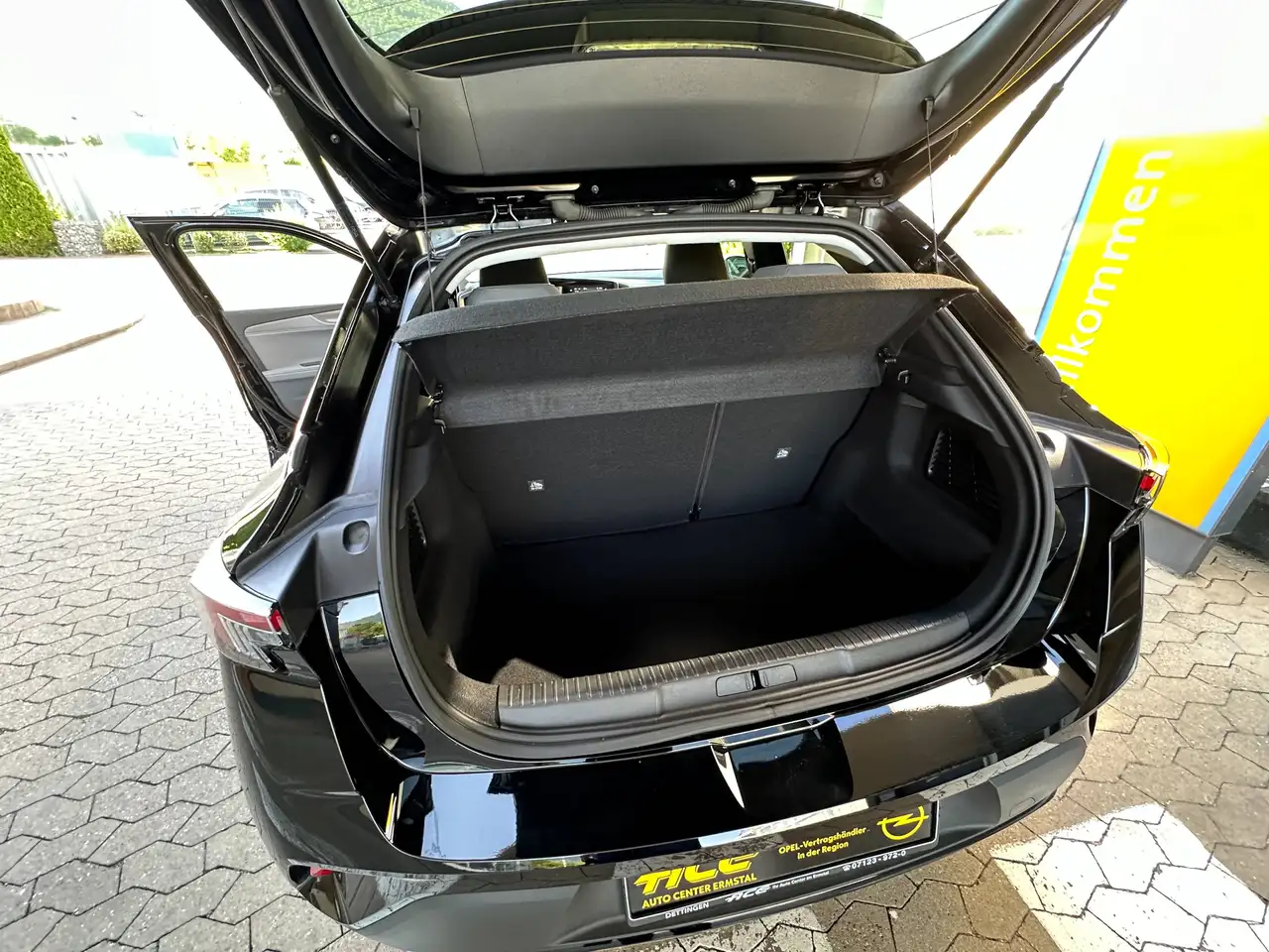 Opel Mokka-E Elegance*PDC*Kamera*SHZ*LED*Totwinkel* — معرض صور السيارة 17