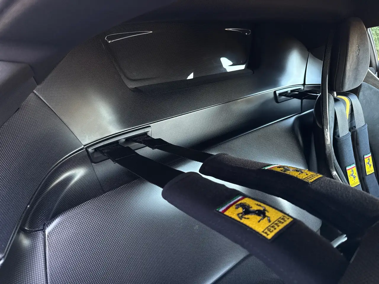 Ferrari SF90 Stradale XX - LIMITIERT HYPER CLUB — Galerie du véhicule 21