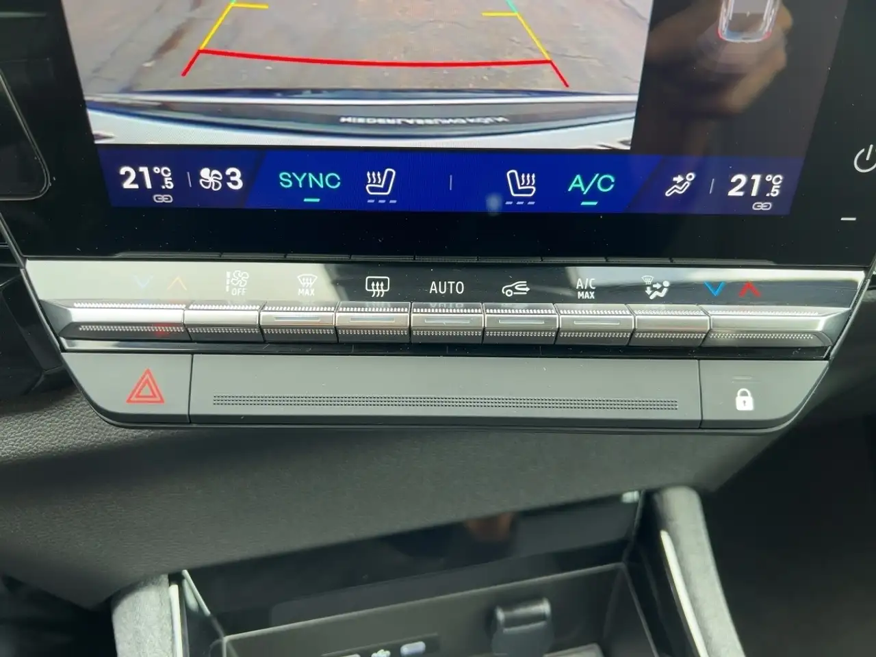 Renault Austral EVOLUTION TCe 160 AUTOMATIK RÜCKFAHRKAMERA — معرض صور السيارة 16