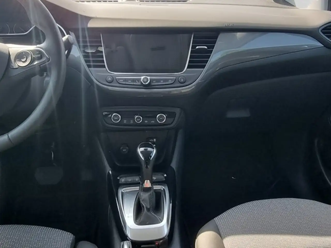 Opel Crossland Elegance *ALLWETTER* Navi LED Apple CarPlay And... — معرض صور السيارة 11