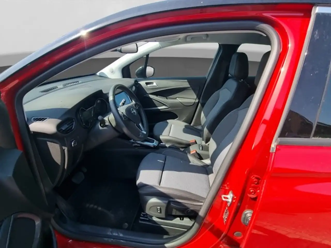 Opel Crossland Elegance *ALLWETTER* Navi LED Apple CarPlay And... — معرض صور السيارة 8