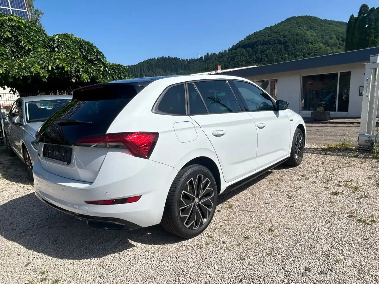 Skoda Scala Monte Carlo Kamera,SHZ,LED,Panoramadach — Galería del vehículo 3
