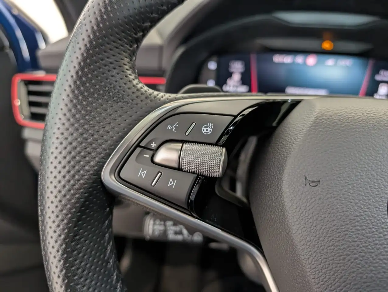 Skoda Scala Monte Carlo AHK NAVI PANO 5J.Garantie — Galerie du véhicule 12