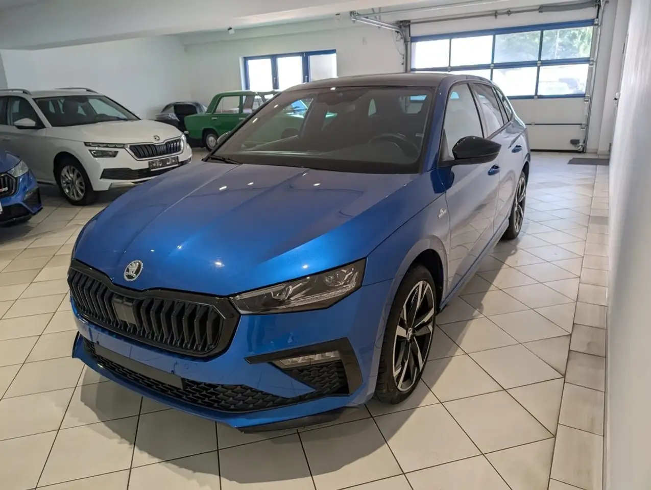 Skoda Scala Monte Carlo AHK NAVI PANO 5J.Garantie — Galerie du véhicule 6