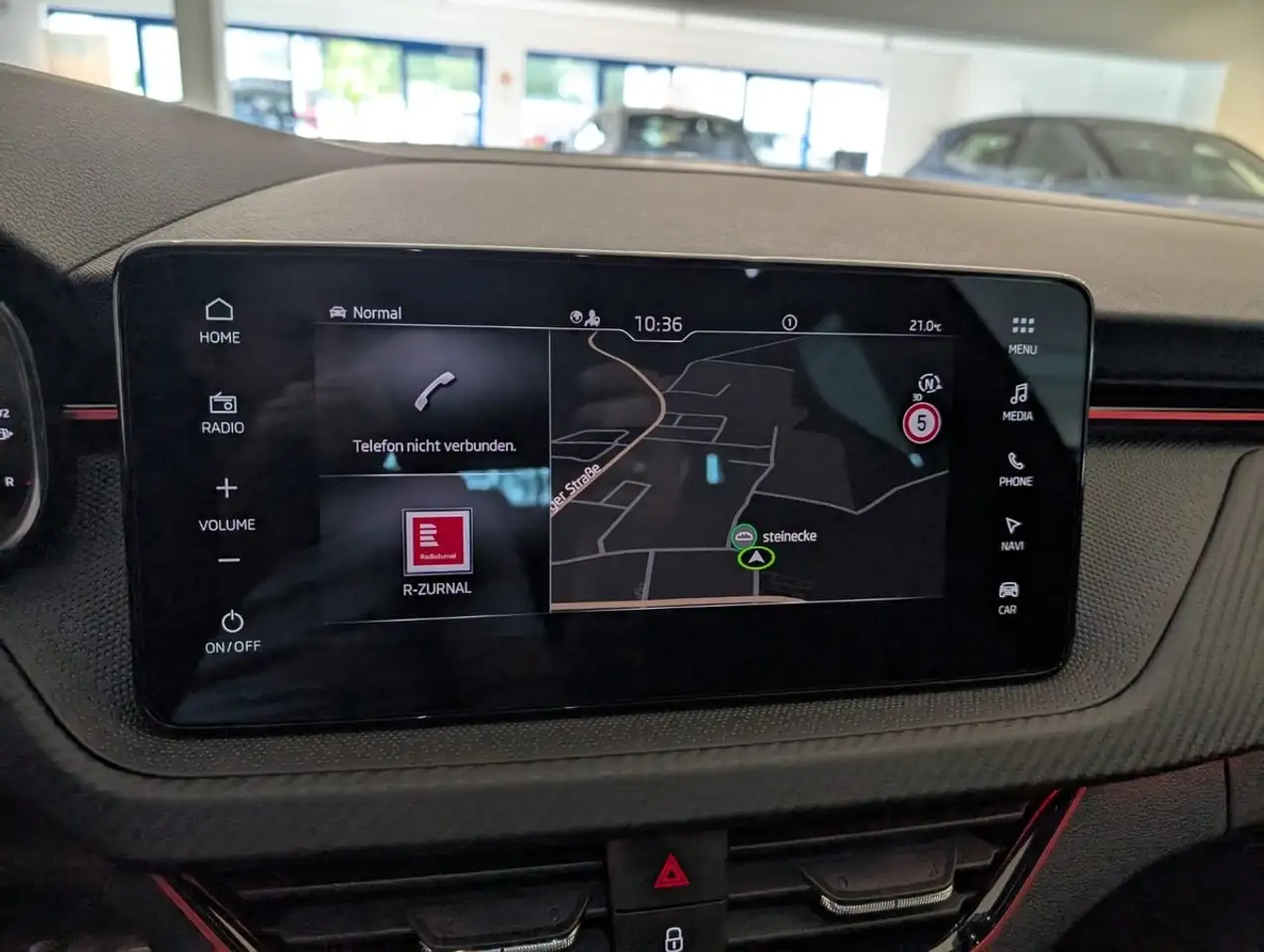 Skoda Scala Monte Carlo AHK NAVI PANO 5J.Garantie — Galerie du véhicule 18