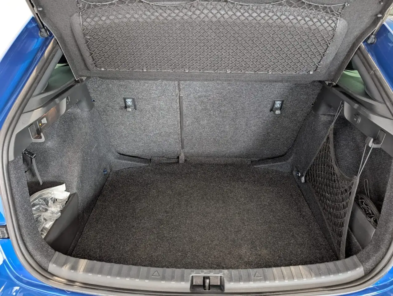 Skoda Scala Monte Carlo AHK NAVI PANO 5J.Garantie — Galerie du véhicule 22