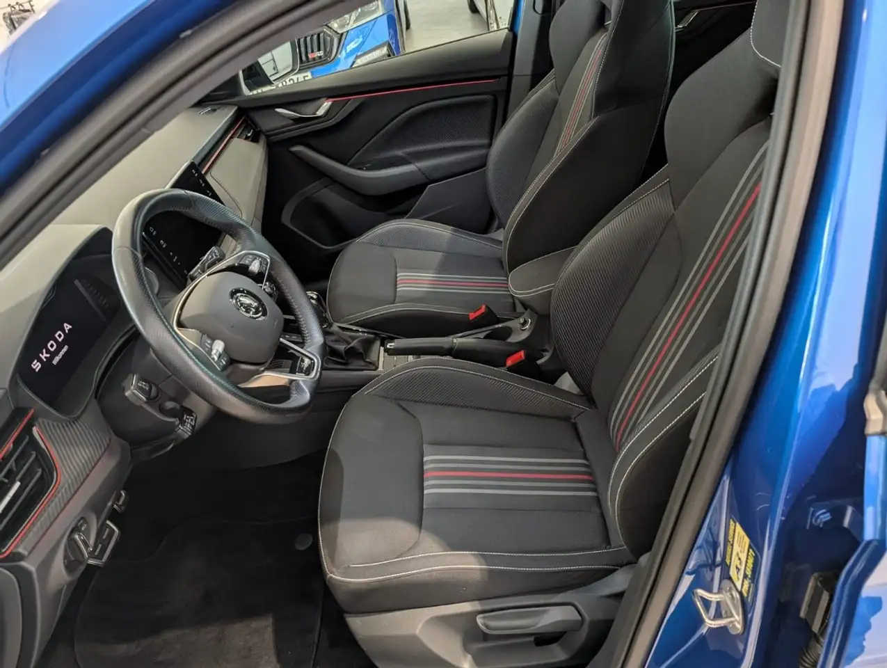 Skoda Scala Monte Carlo AHK NAVI PANO 5J.Garantie — Galerie du véhicule 7