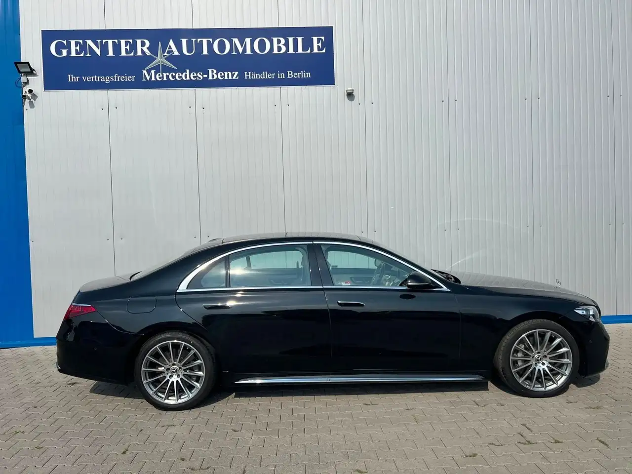 Mercedes-Benz S 580 LANG 4M AMG-LINE PANO FOND-ENTERT HUD 360° — Galerie du véhicule 5