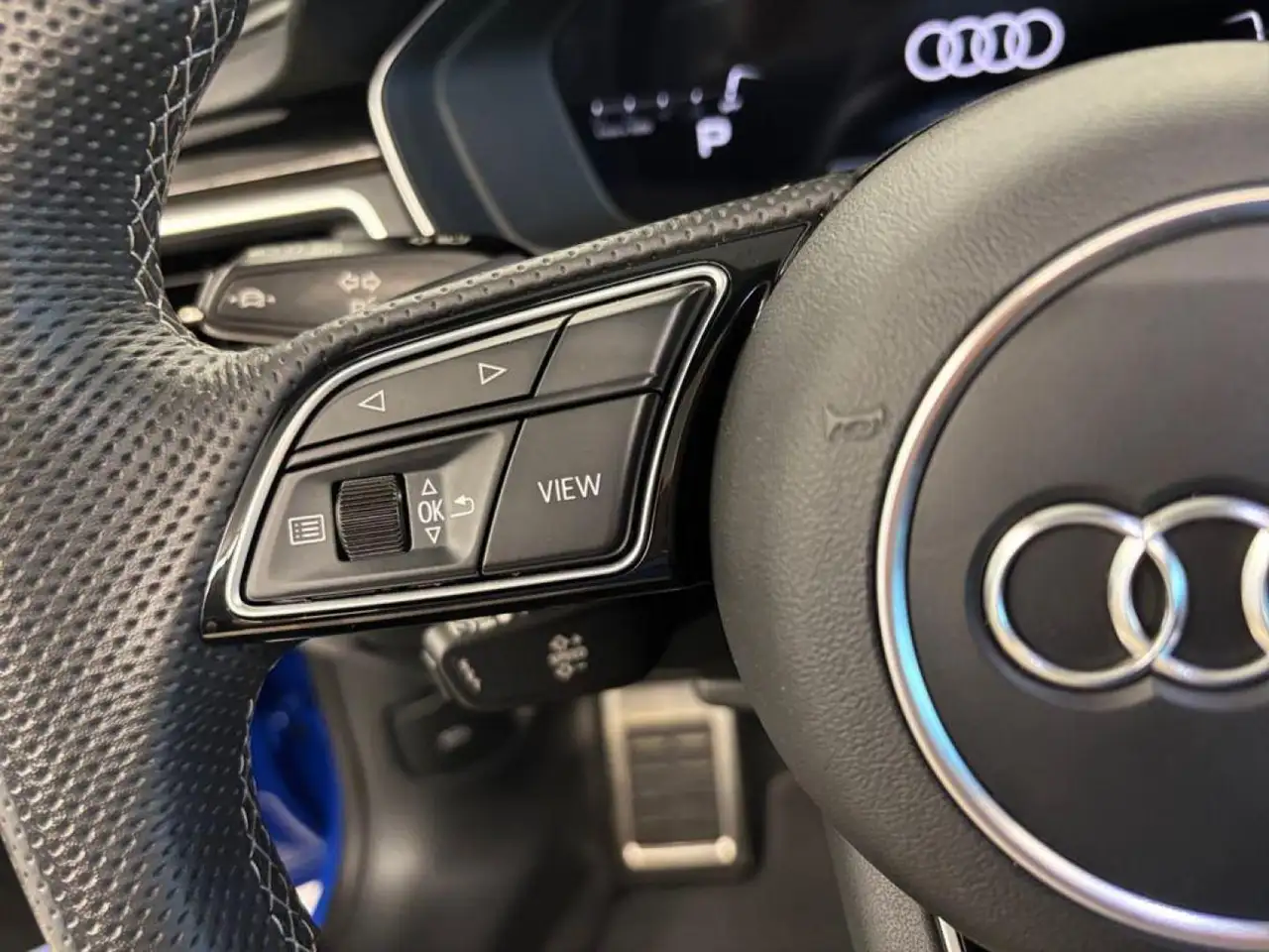 Audi A5 Cabrio 40 TFSI S line S tronic — معرض صور السيارة 13