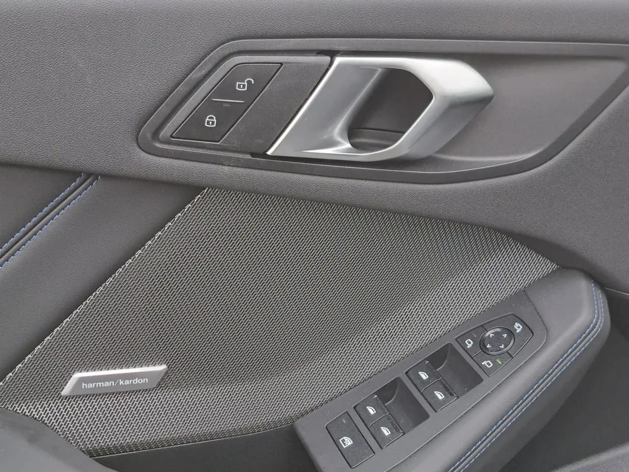 BMW 120 M Sportpaket Head-Up HK HiFi DAB LED RFK — Galería del vehículo 13