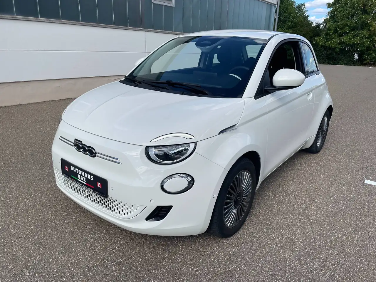 Fiat 500e 500e 42kWh ICON — Villingen-Schwenningen