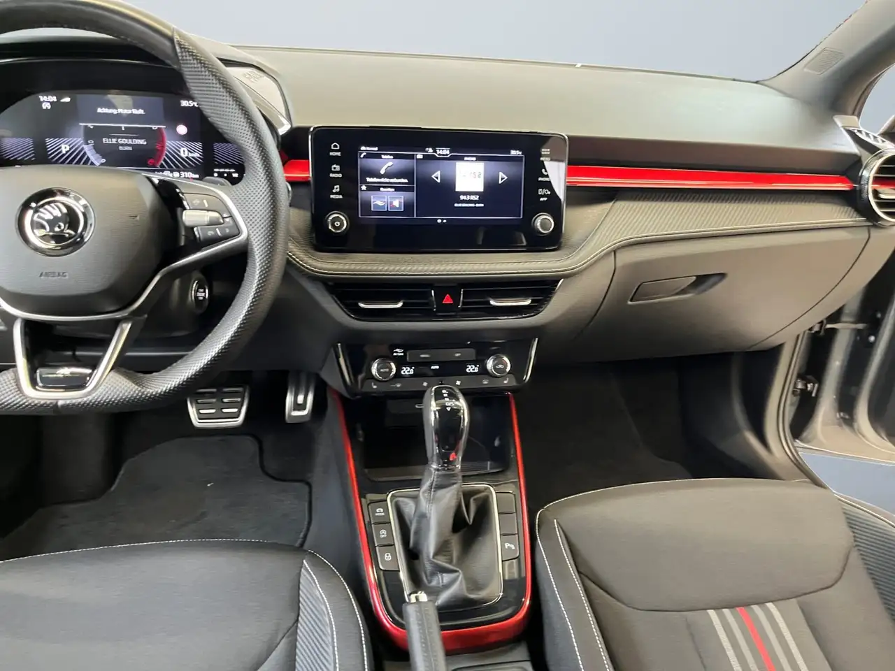 Skoda Fabia Monte Carlo 1.0TSI DSG ACC Klimaautomatik — Galería del vehículo 11
