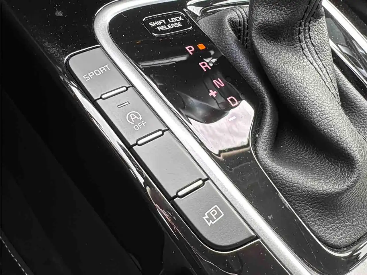 Kia Ceed / cee'd Spirit DCT7 Navi SHZ LHZ Android CarPlay Totw. M+S — Vehicle gallery 22