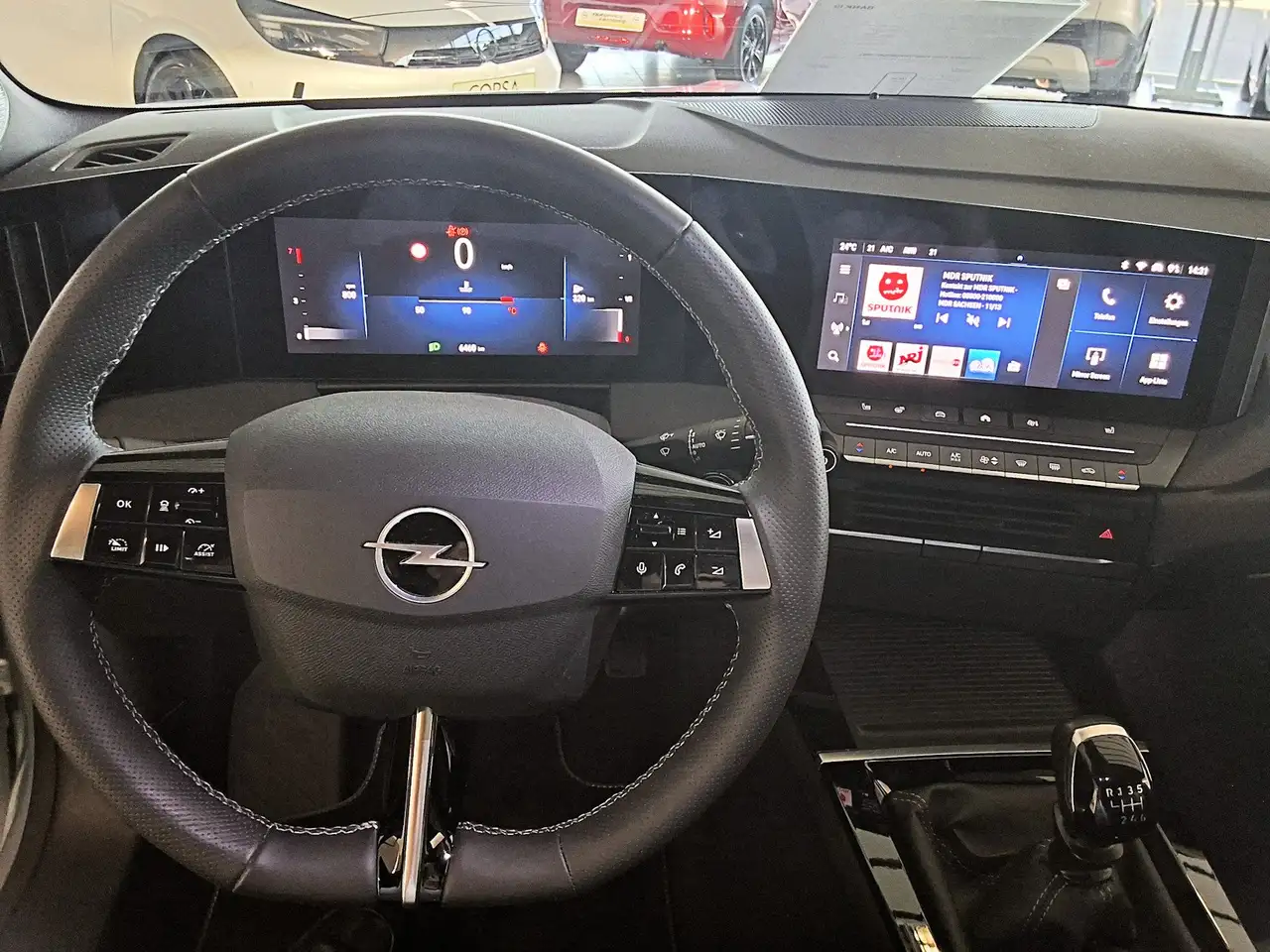 Opel Astra GS 1.2 130PS LED,AGR-Sitz,Allwetterr.,SHZ,PP,AHZV — Vehicle gallery 4