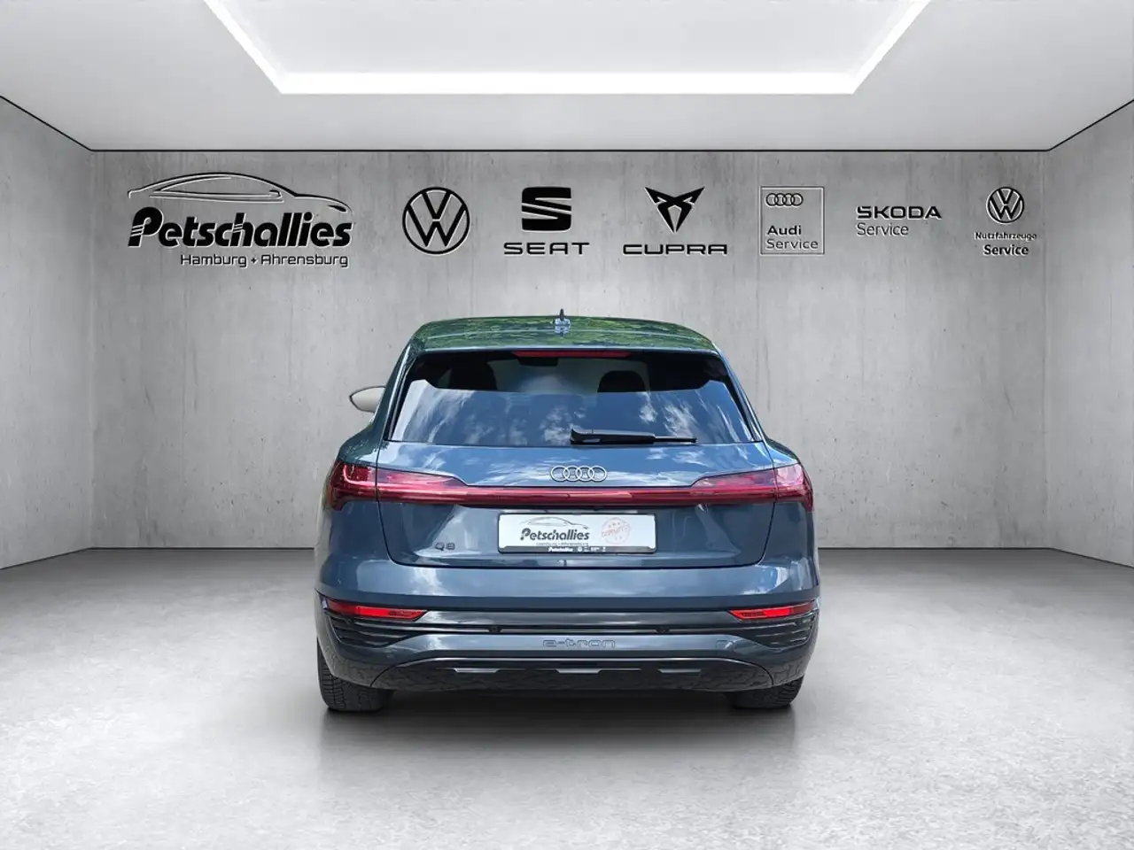 Audi Q8 e-tron 55 quattro advanced — معرض صور السيارة 4