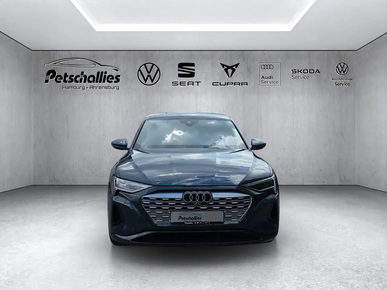 Audi Q8 e-tron 55 quattro advanced — معرض صور السيارة 8
