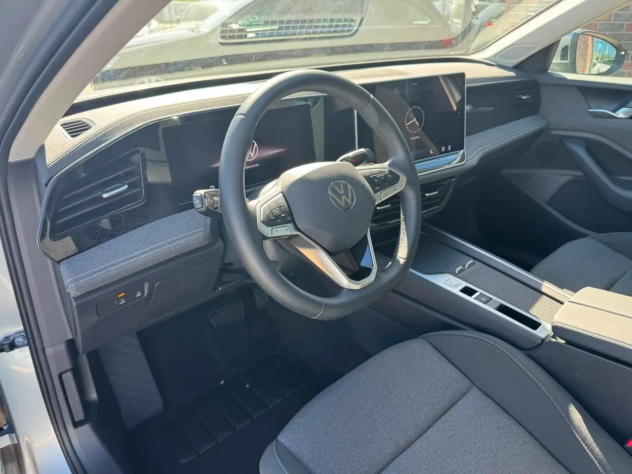 Volkswagen Passat Variant 1.5 eTSI *ACC*LED*RFK* — معرض صور السيارة 15