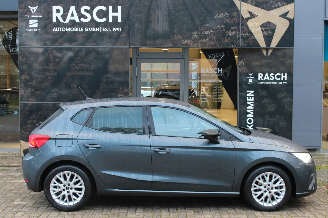 SEAT Ibiza FR 1.0 TSI LED+ACC+NAVI+SHZ+PDC+FULL LINK+ — Galerie du véhicule 5