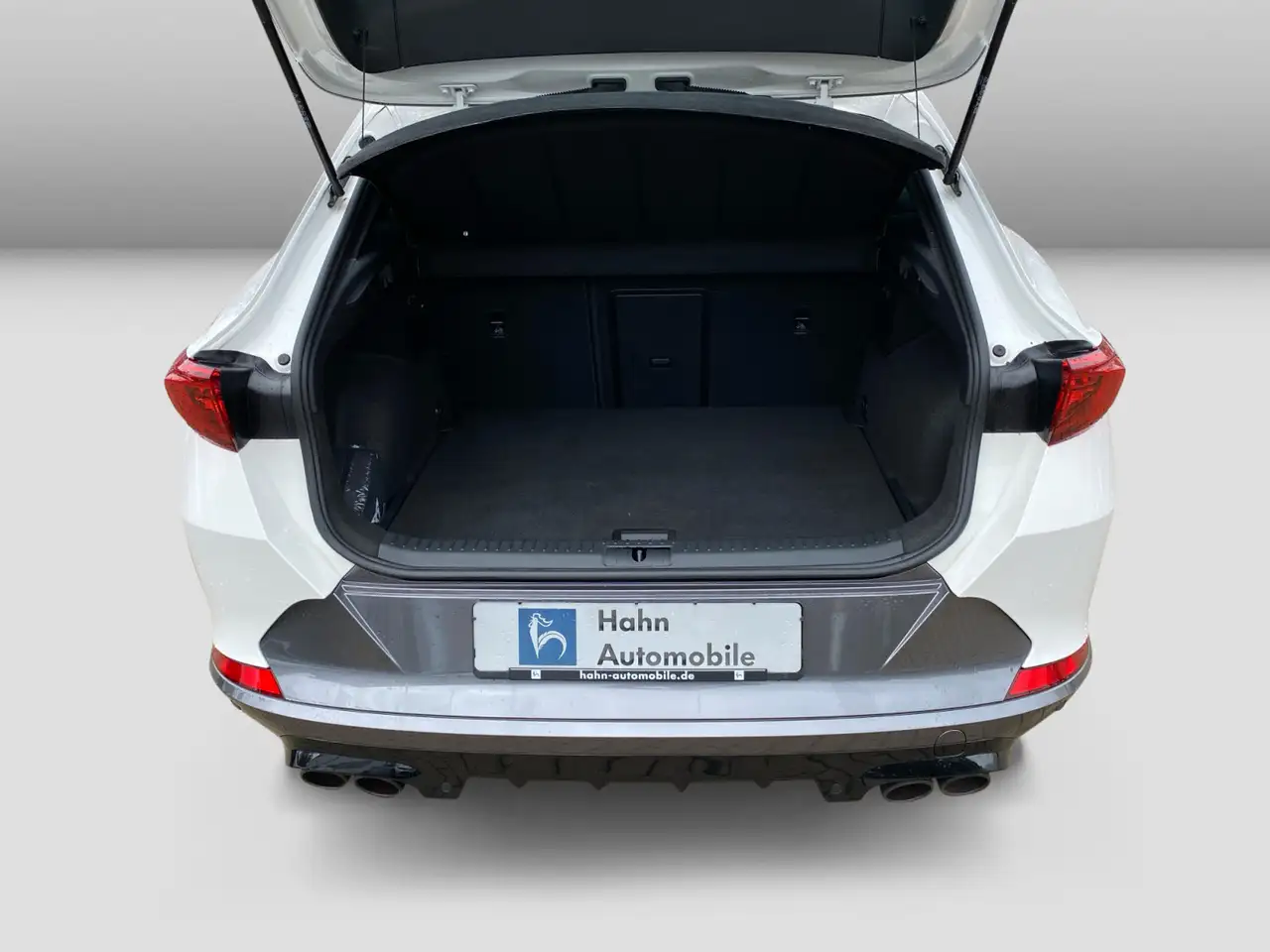 CUPRA Formentor VZ 2.0TSI DSG 4Drive LED ACC Navi — معرض صور السيارة 14
