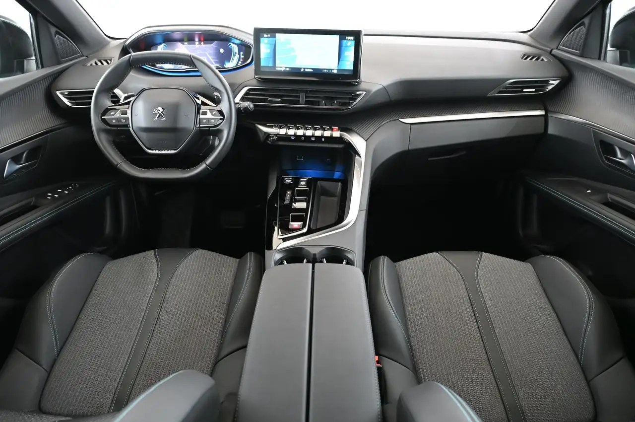 Peugeot 3008 1.6 180 PHEV e-EAT8 Allure-Pack LED/ACC/19 — معرض صور السيارة 11