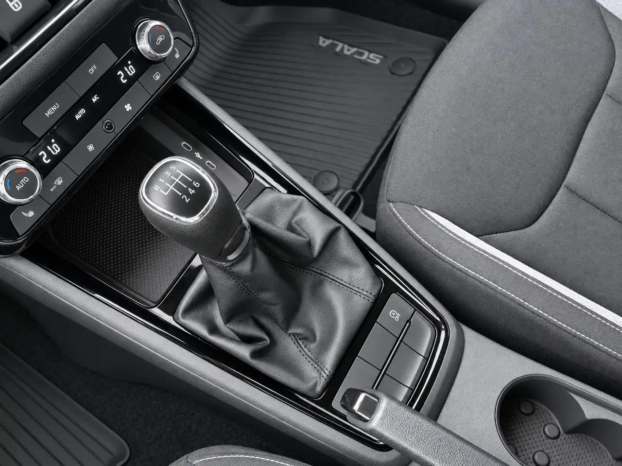 Skoda Scala 1.0TSI AHK Climatronik LED Navi-App — Galerie du véhicule 18