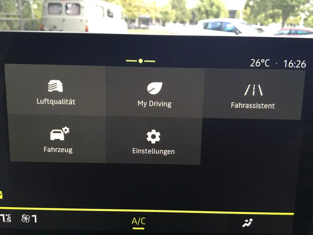 Dacia Duster III TCe 130 Journey/1.Hd/LED/Navi/Temp — Galería del vehículo 20