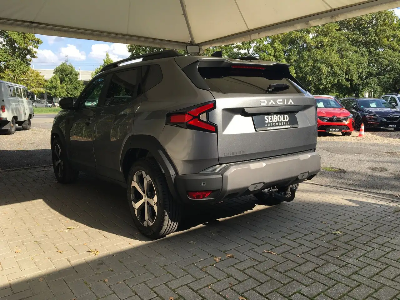Dacia Duster III TCe 130 Journey/1.Hd/LED/Navi/Temp — Galería del vehículo 6