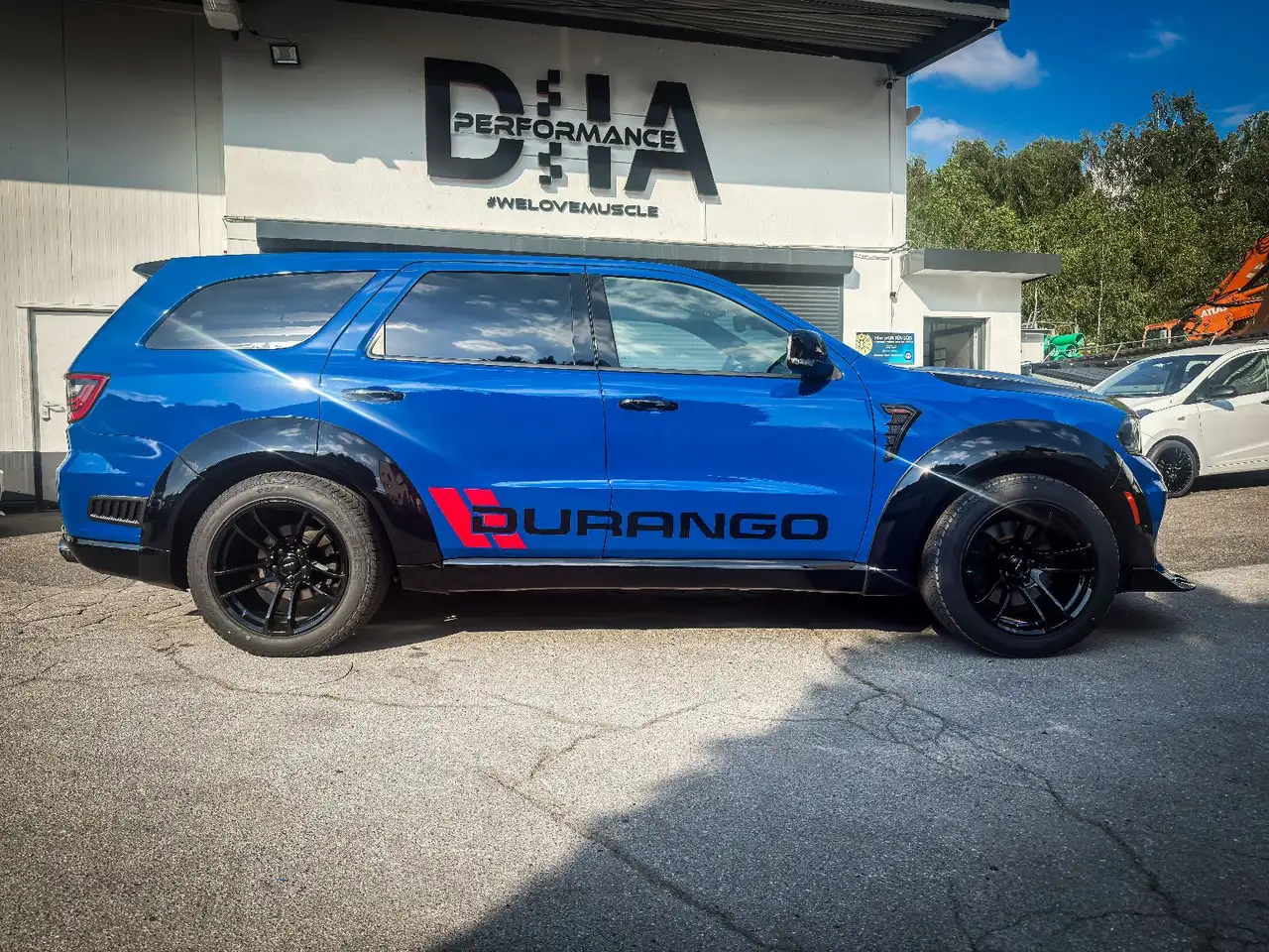 Dodge Durango DURANGO PURSUIT 5.7 V8 *4X4*LED*WIDEBODY*6 SITZE — Galerie du véhicule 4