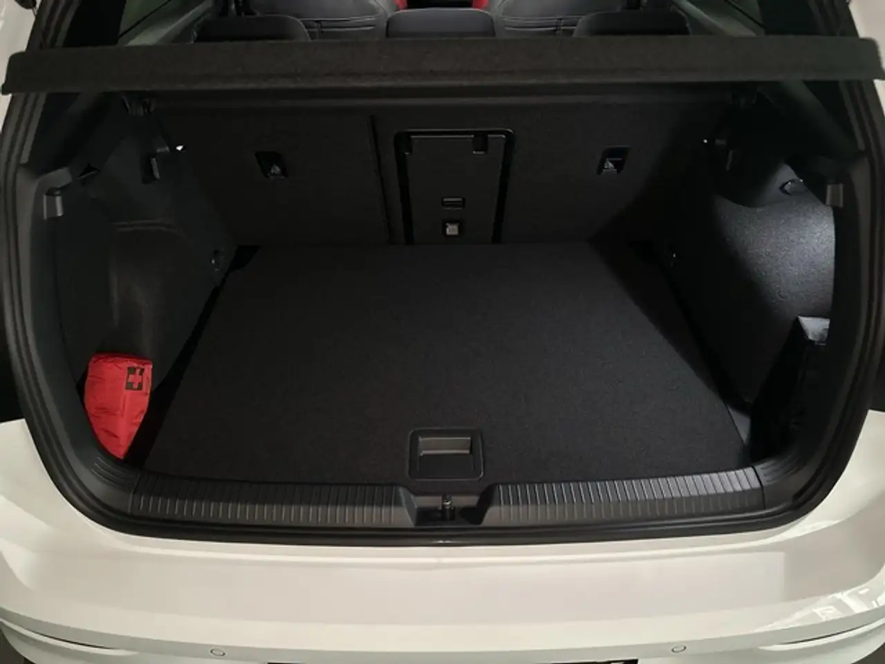 Volkswagen Golf GTI 2.0 TSI DSG Black Style Rückfahrkamera — معرض صور السيارة 13