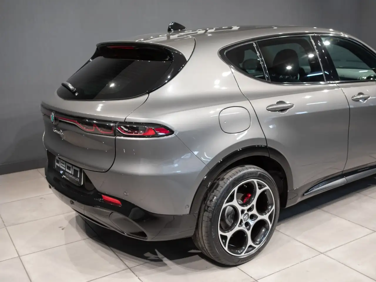 Alfa Romeo Tonale 1.6 DS Veloce FWD — معرض صور السيارة 19