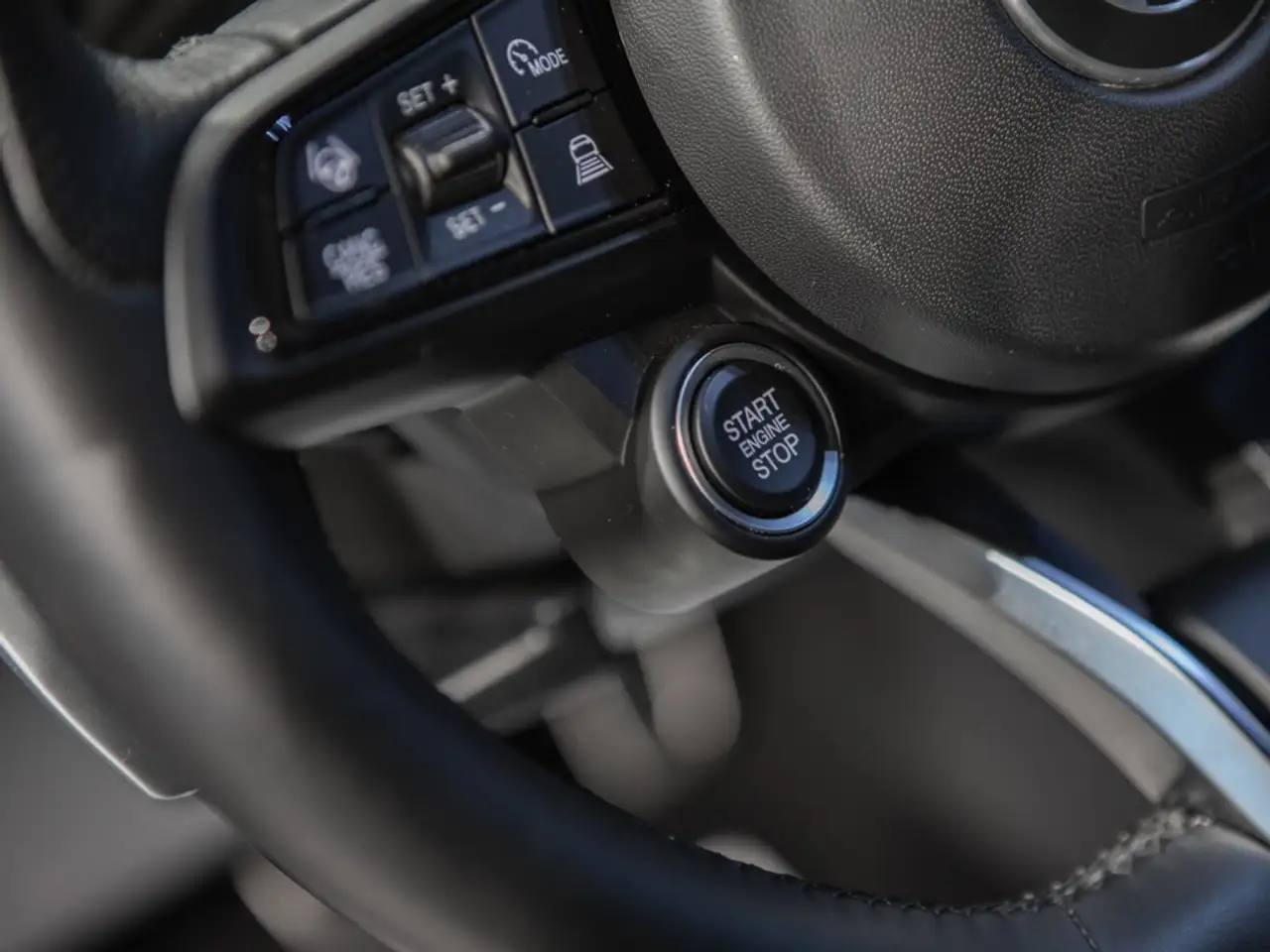 Alfa Romeo Tonale 1.6 DS Veloce FWD — معرض صور السيارة 29