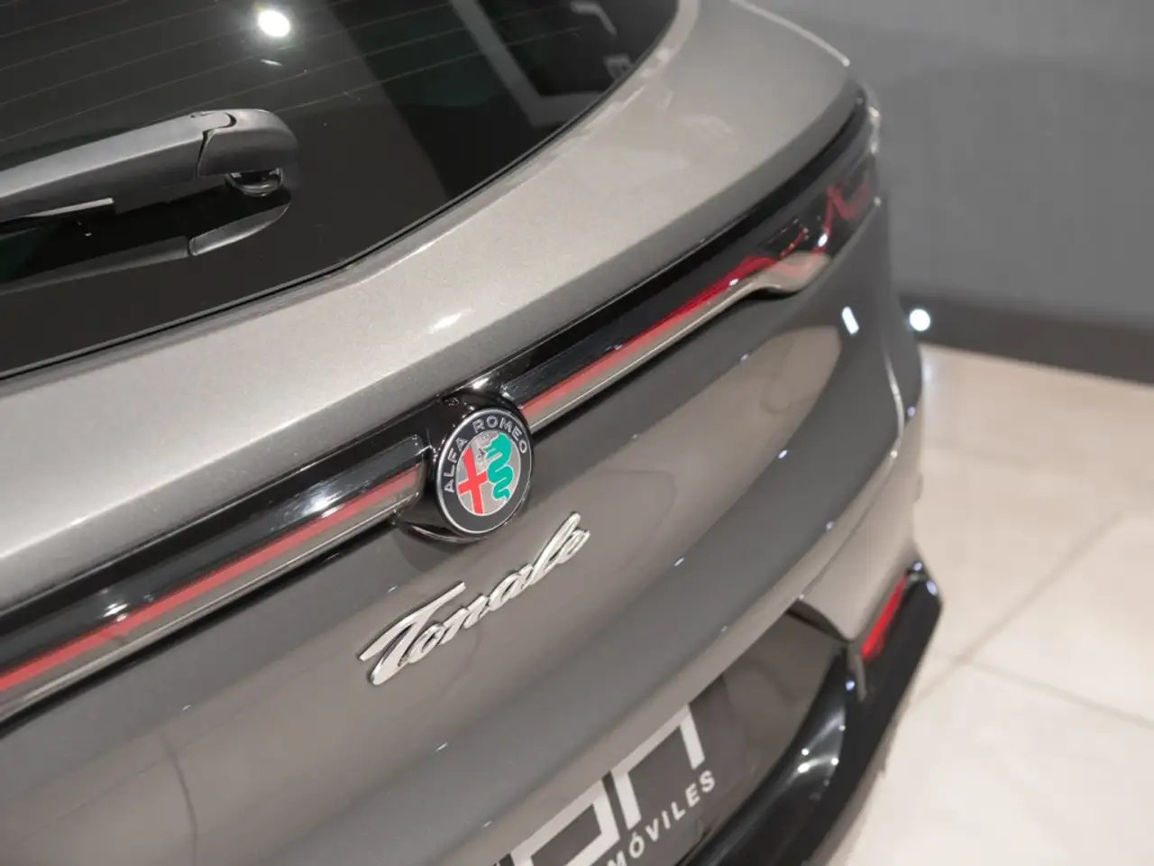 Alfa Romeo Tonale 1.6 DS Veloce FWD — معرض صور السيارة 18
