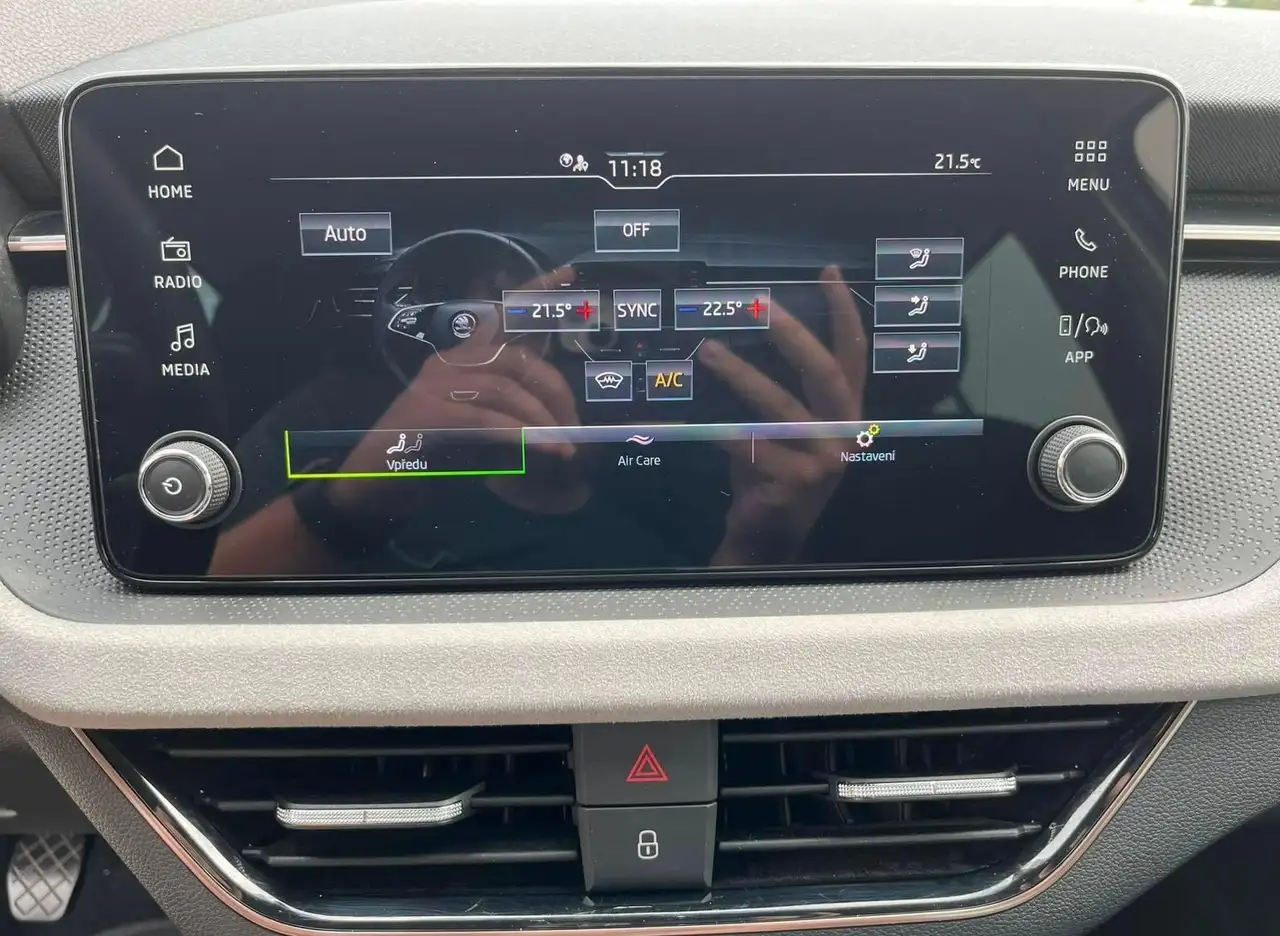 Skoda Scala Top Selection Facelift 1.0 TSI LED AHK — معرض صور السيارة 16